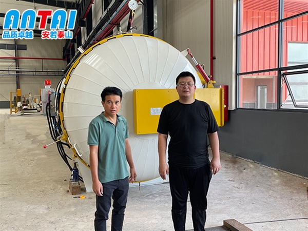 廣東電纜交聯(lián)罐安裝使用現(xiàn)場(chǎng)